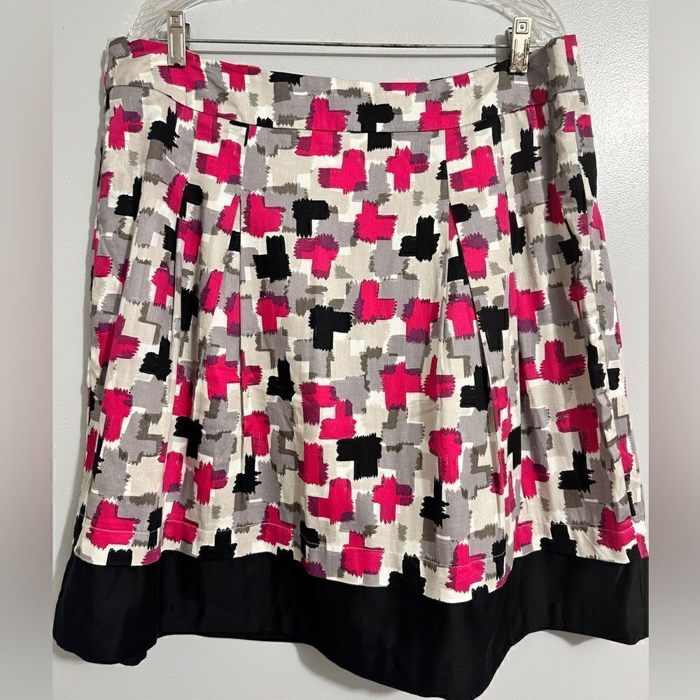 Cato ladies lined skirt. Floral. Size 16W